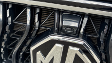 MG HS 1.5 T-GDI Trophy 5dr DCT Petrol Hatchback